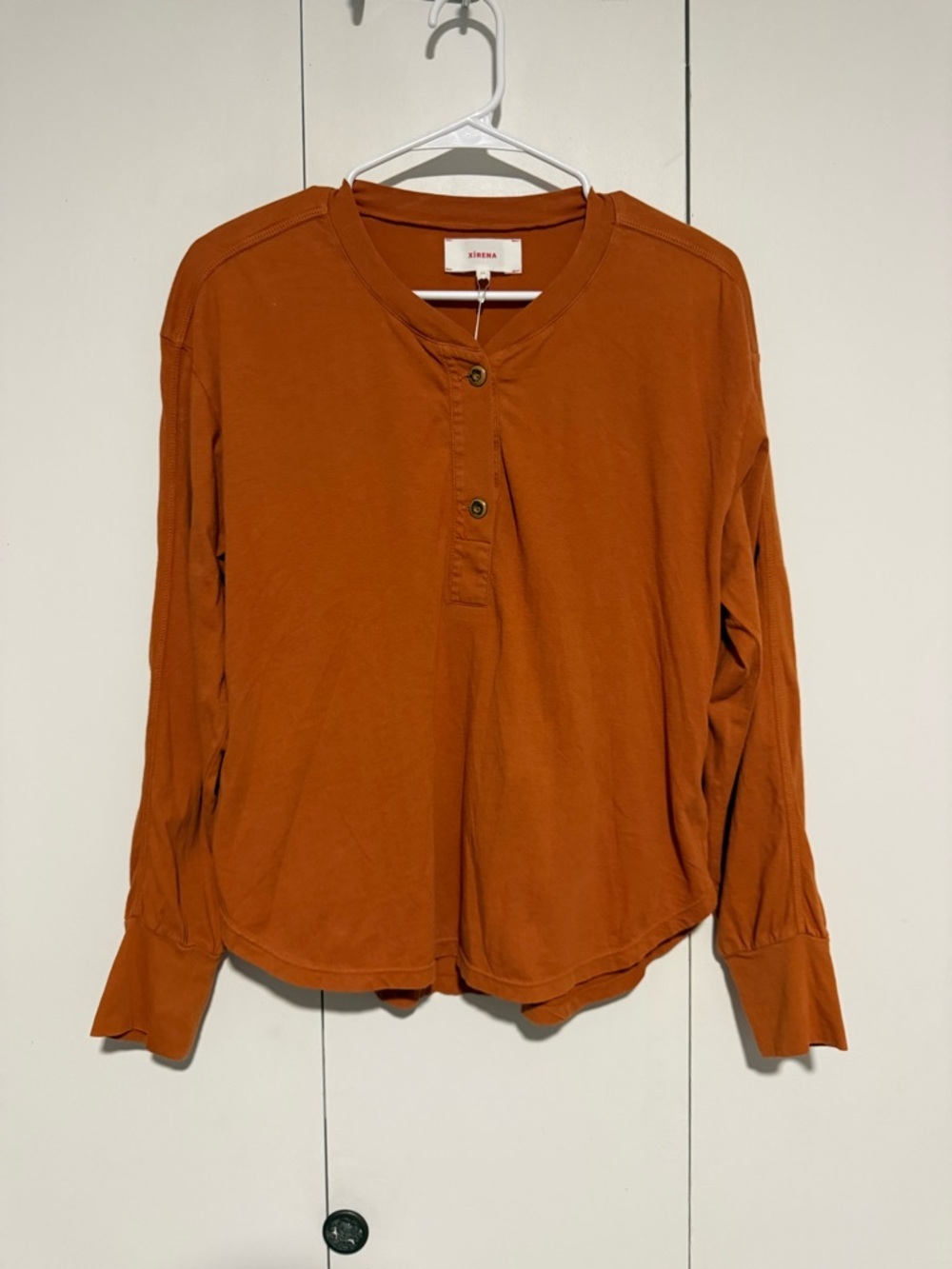 XiRENA Brook Long Sleeve Top in Rust size XS - Picture 2 of 6